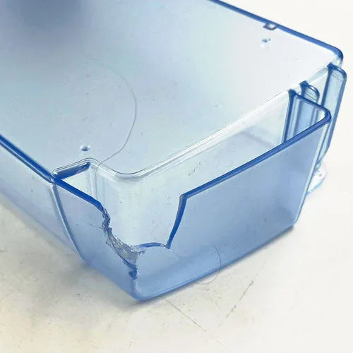 Półka z uszkodzoną drzwiczką do lodówki Bosch 00664988