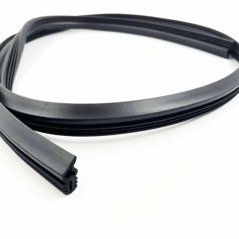 Uszczelka dolna drzwi zmywarki Hisense 709991